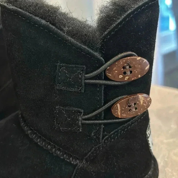 BEARPAW Rosaline Toddler Suede, sheepskin & Wool blend lined booties - 9 - Picture 3 of 15